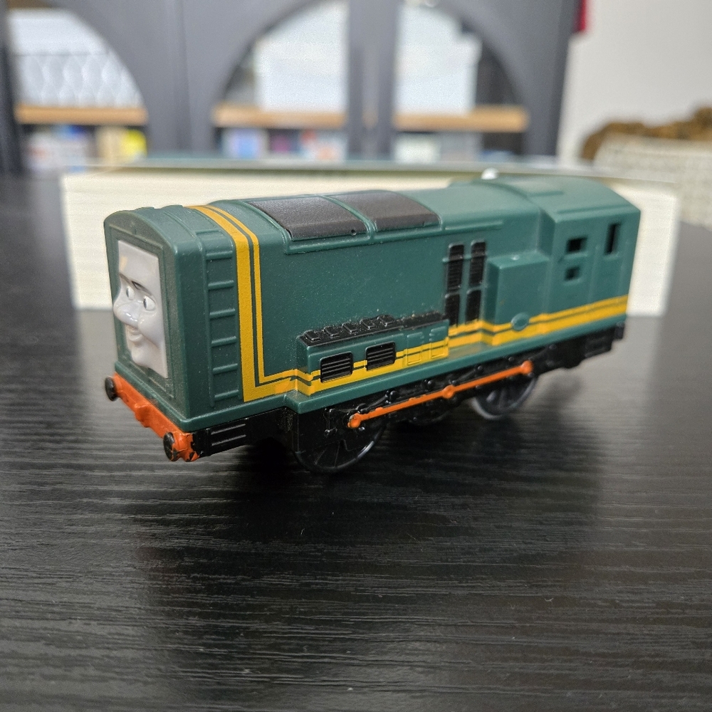 Thomas PAXTON Motorized Train Engine - Trackmaster Mattel Gullane 2009